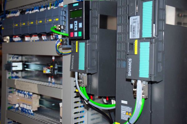 Programmazione e Sviluppo Software PLC
