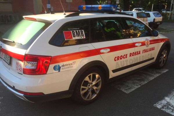 Donazione Croce Rossa Macchina
